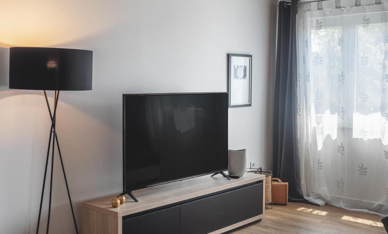 Center Apartment Golden Ray Бол Екстериор снимка