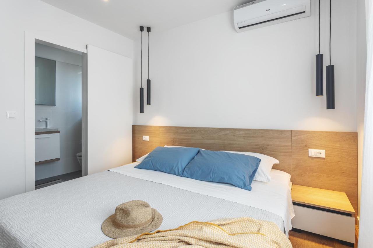 Center Apartment Golden Ray Бол Екстериор снимка