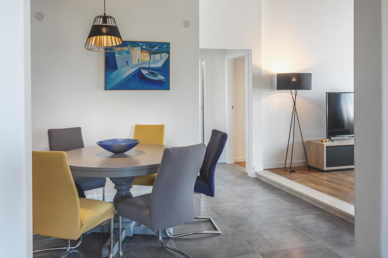 Center Apartment Golden Ray Бол Екстериор снимка